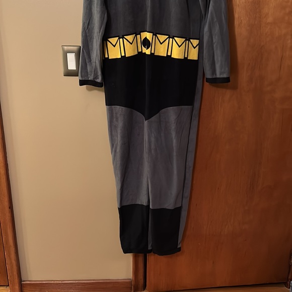 Batman Onesie - Picture 2 of 2